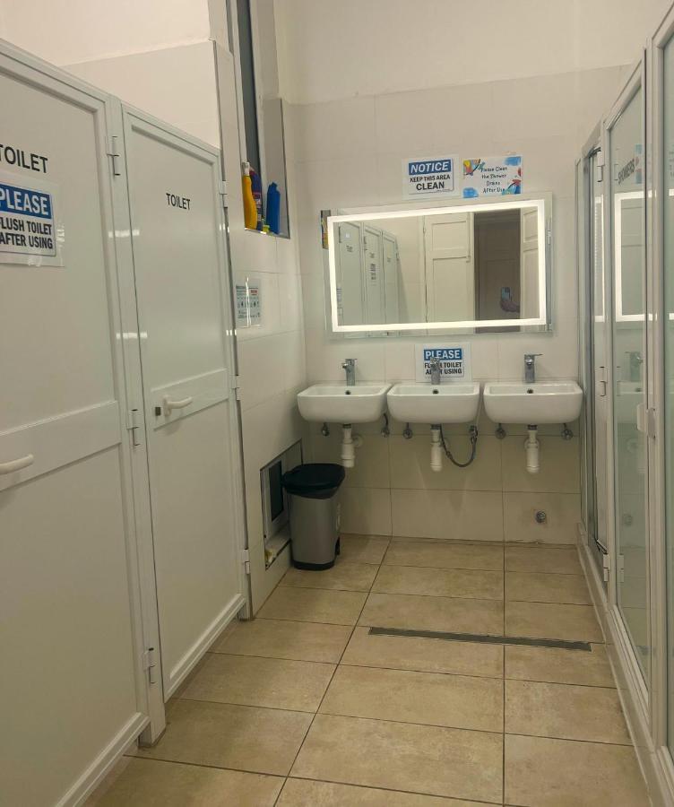 Smart Hostel Биркиркара Екстериор снимка