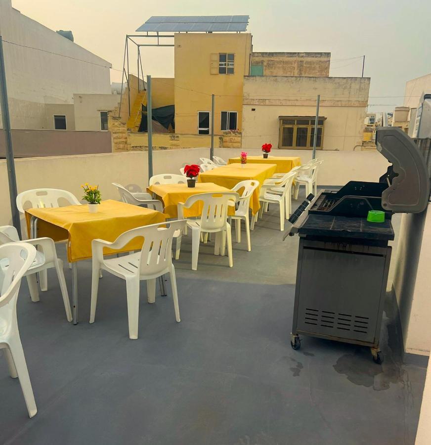 Smart Hostel Биркиркара Екстериор снимка