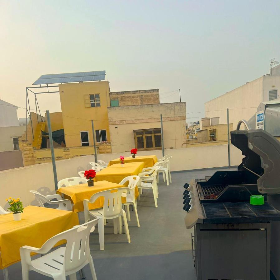 Smart Hostel Биркиркара Екстериор снимка